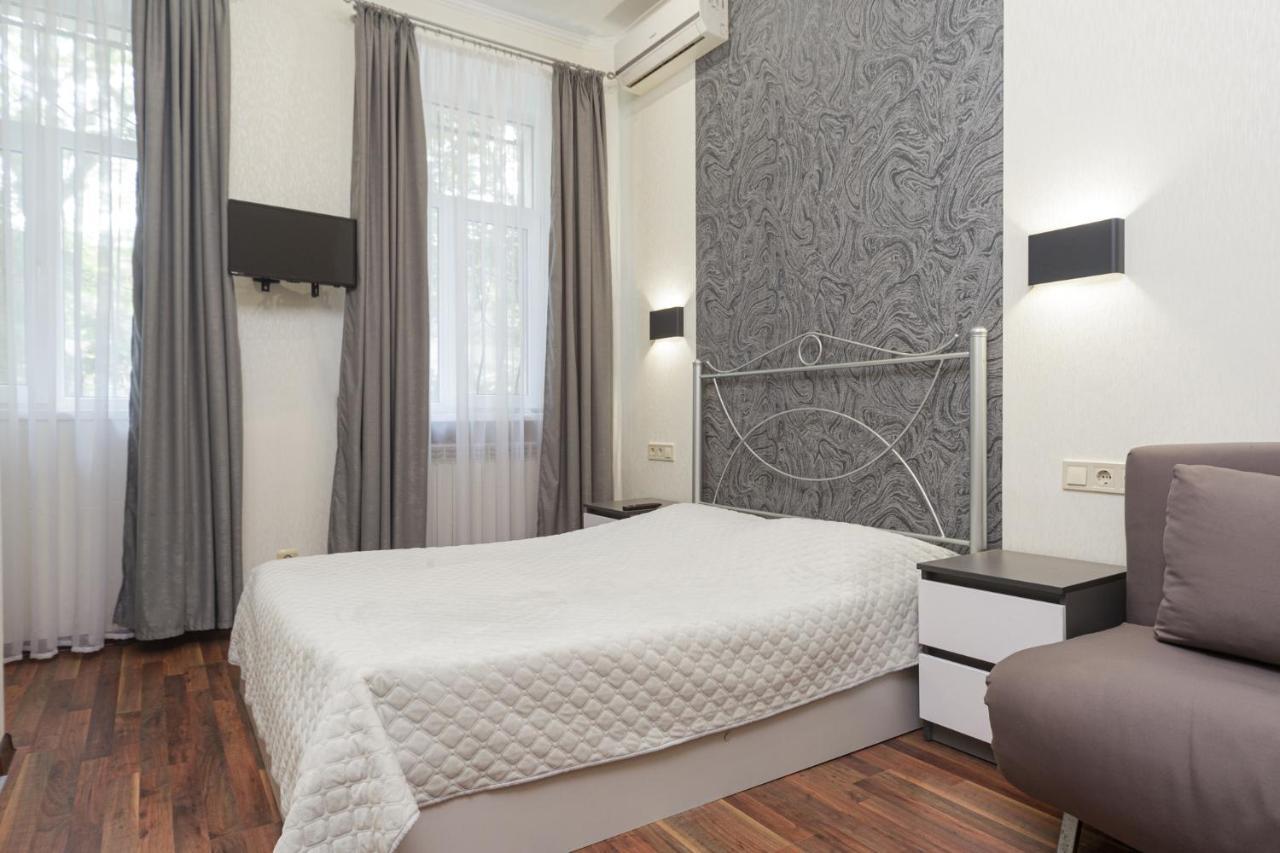 Apartment Zhukovskogo 17 أوديسا المظهر الخارجي الصورة