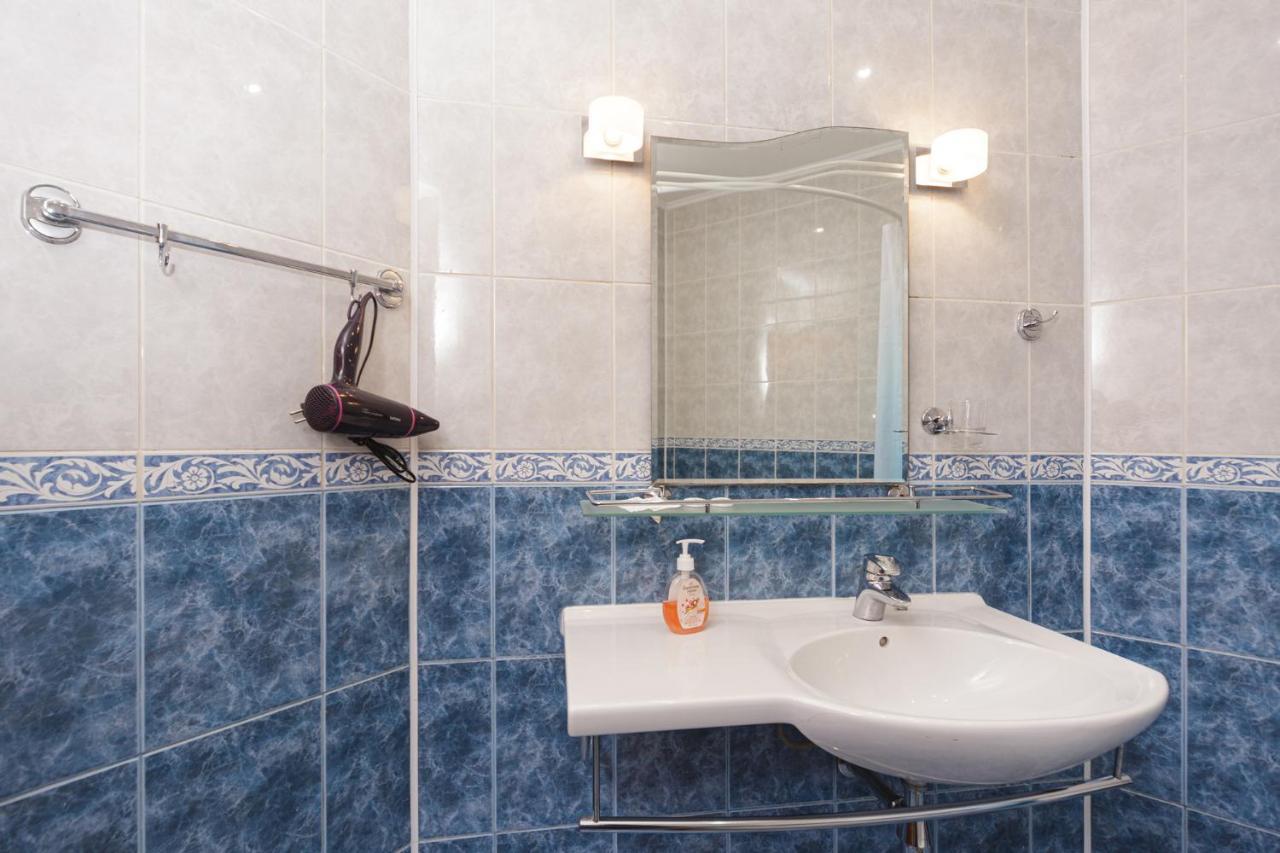 Apartment Zhukovskogo 17 أوديسا المظهر الخارجي الصورة